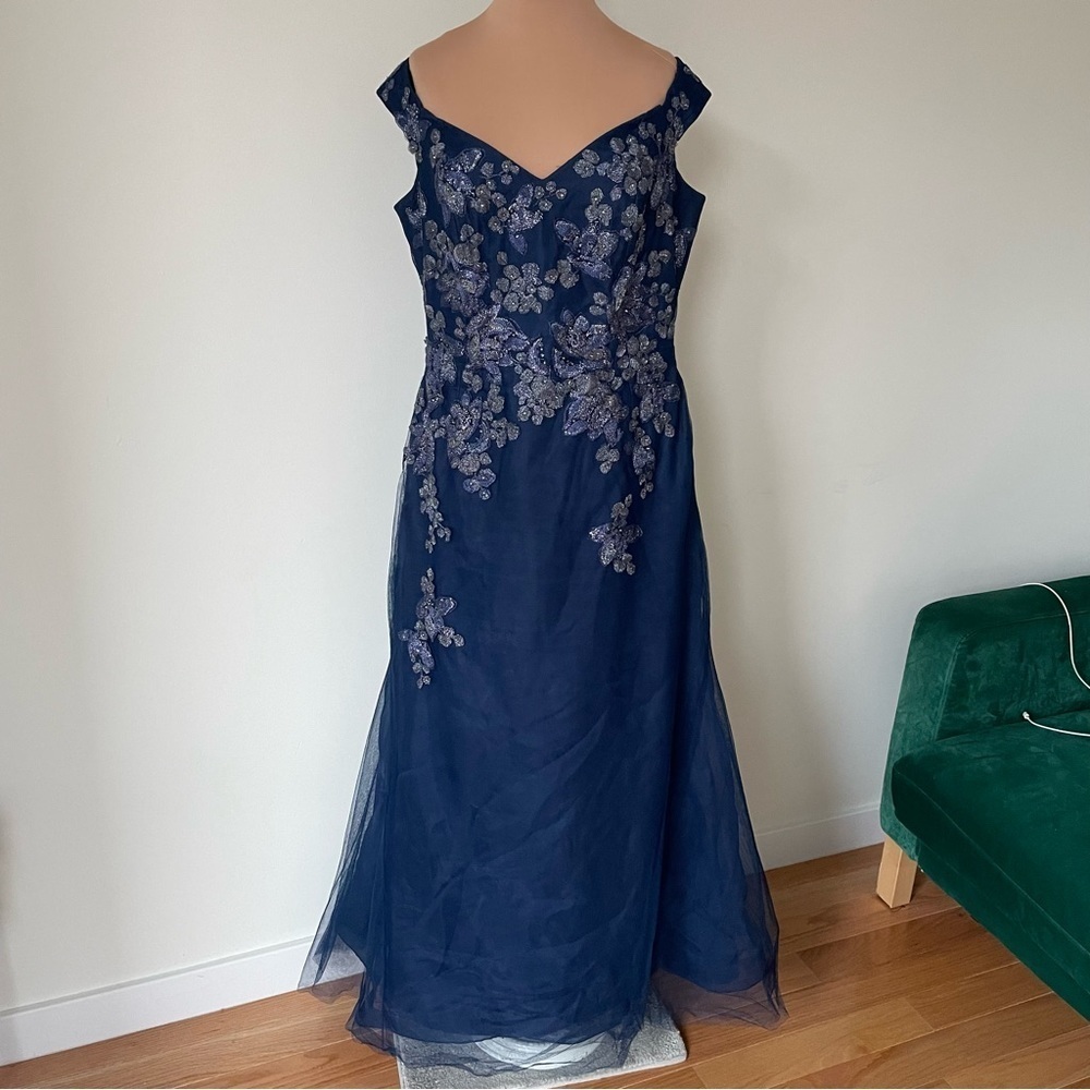 LIANCARLO COUTURE Tulle Floral Embroidered Off the Shoulder Blue Evening Gown 14